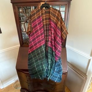 Poncho/ Ruana/ kimono